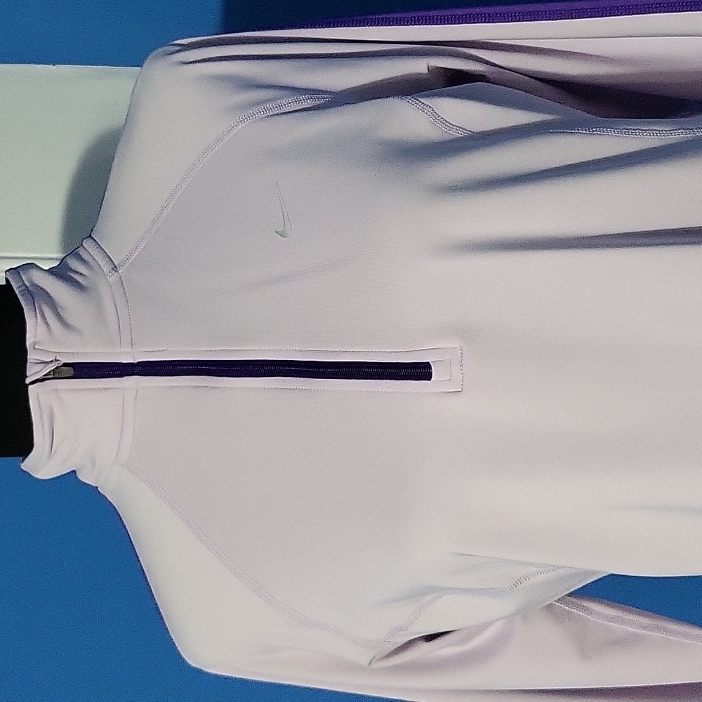 Nike dri-fit 1/2 Zipper Micro Fleece